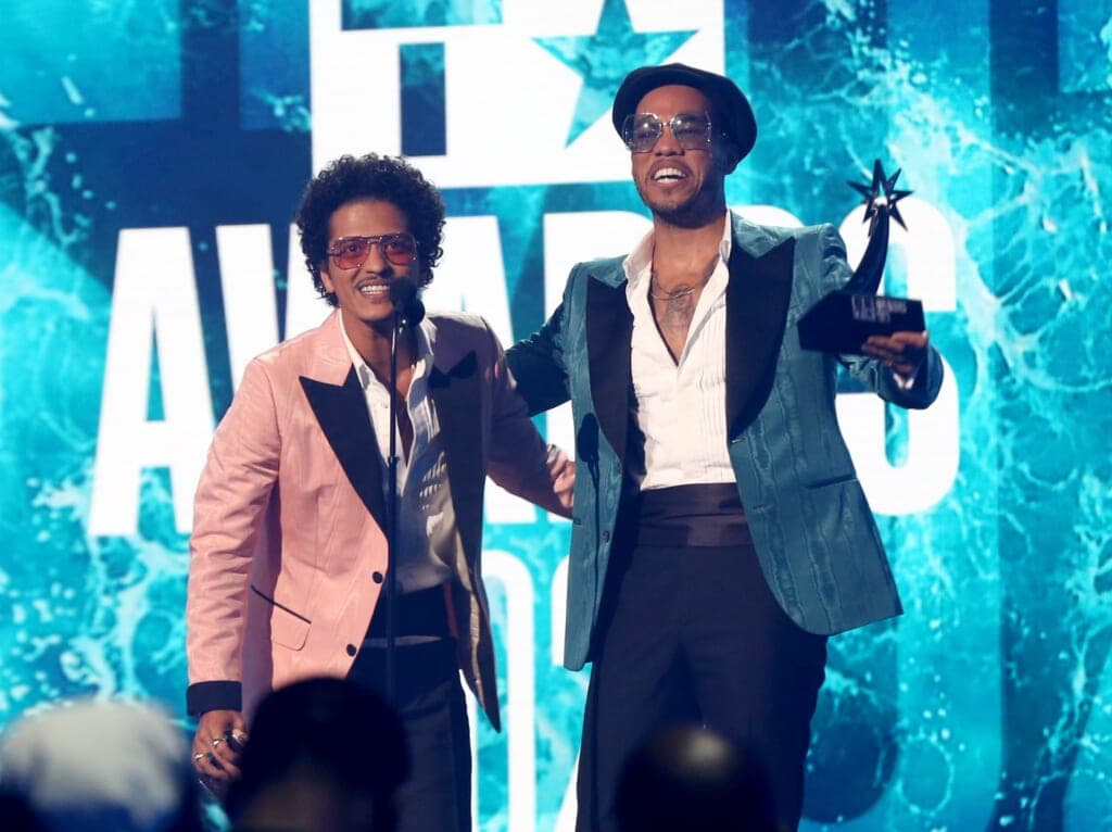 Bruno Mars Anderson .Paak 