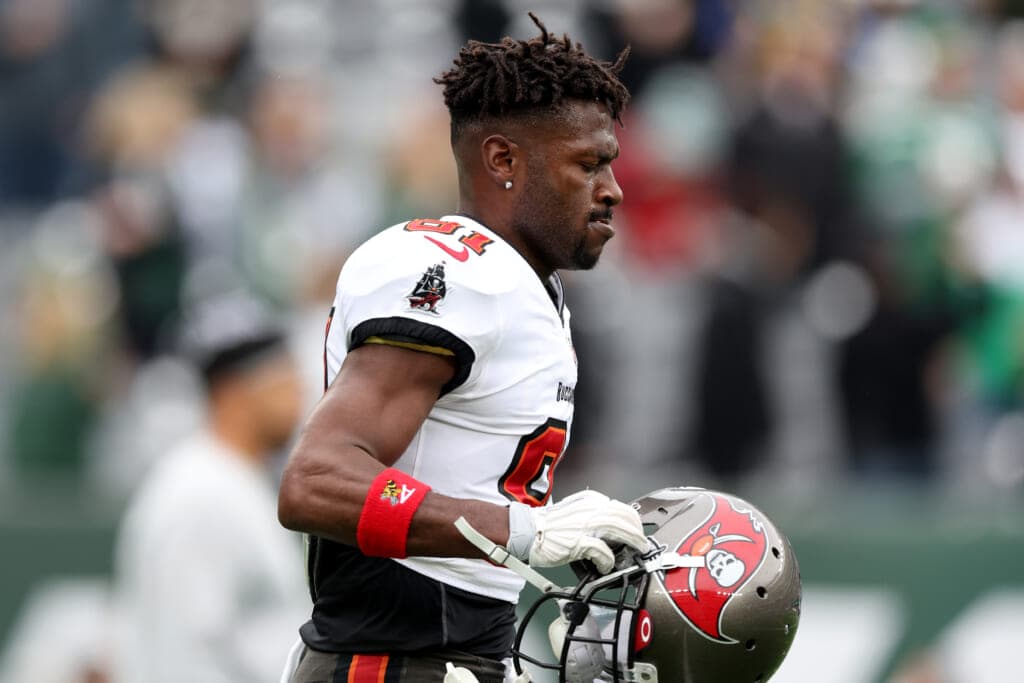 Antonio Brown of the Tampa Bay Buccaneers