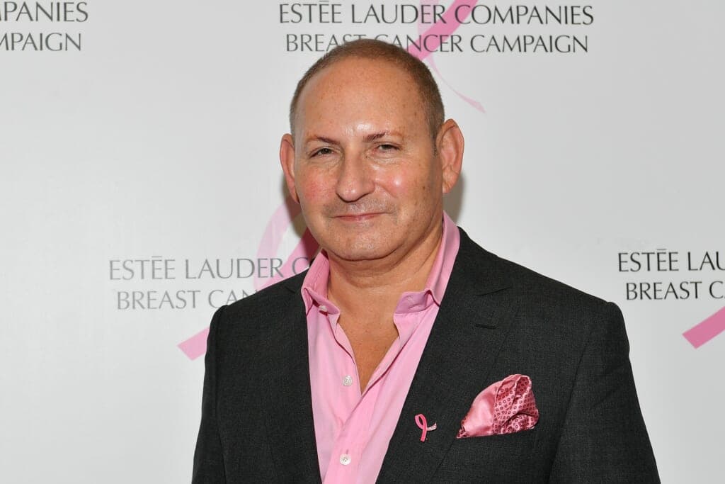Estee Lauder 2018 Breast Cancer Campaign