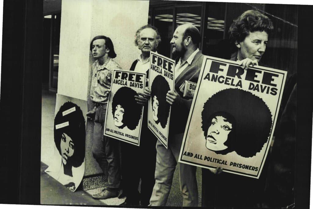 Free Angela Davis petitioners outside U.S. consulate offices
