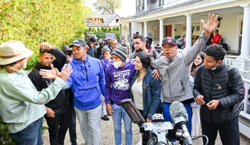 Immigrants get goodbye hugs