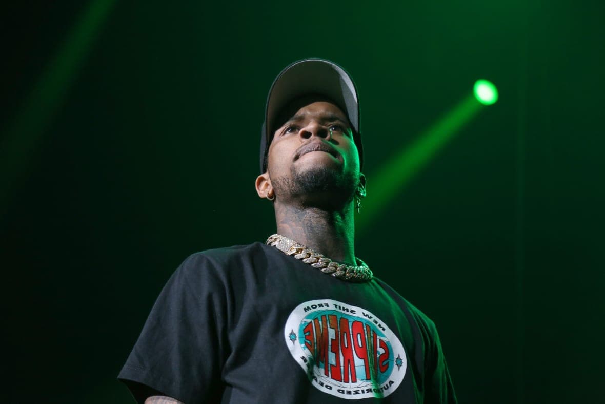 Chris Brown In Concert - Newark, NJ