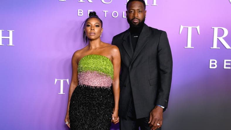 Season 3 Premiere Of Apple TV+'s "Truth Be Told" - Arrivals