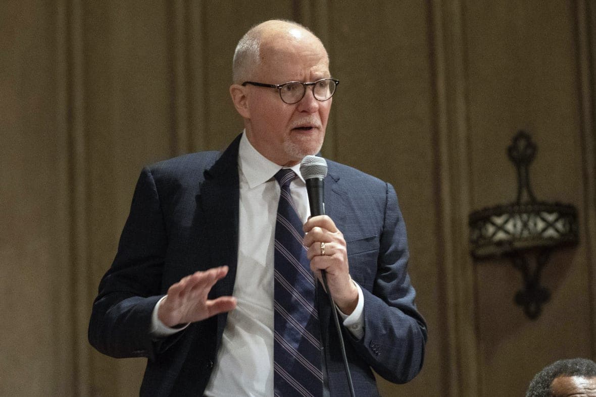 Former Chicago Public Schools CEO Paul Vallas