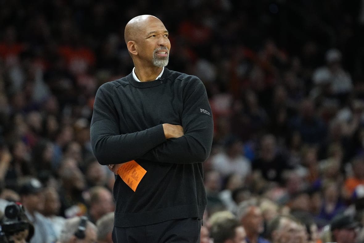 Phoenix Suns head coach Monty Williams