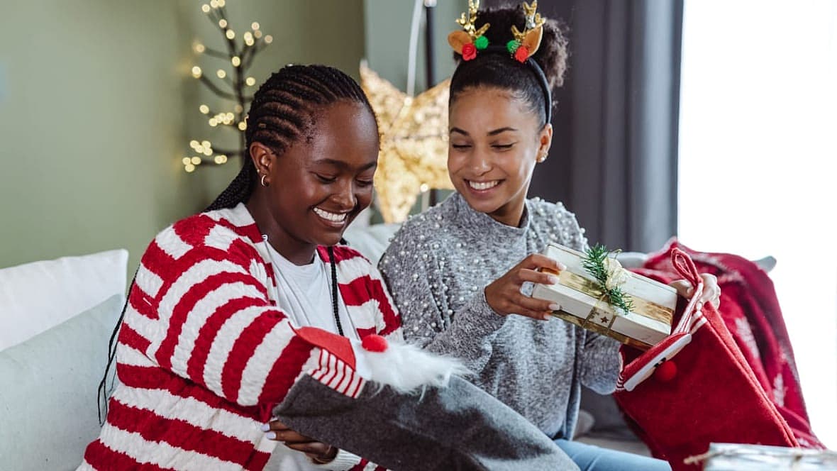 Fashion gift guide black-owned fashion theGrio.com