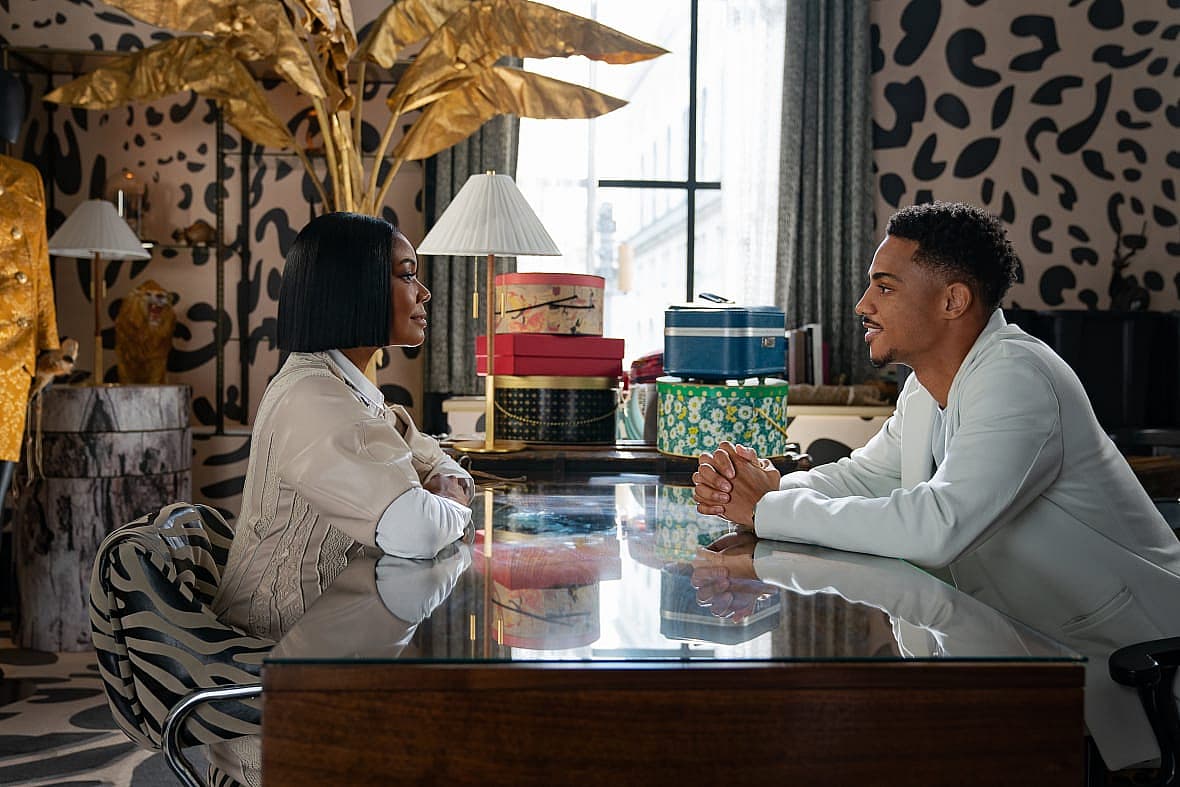 Actors Gabrielle Union and Keith Powers in “The Perfect Find”