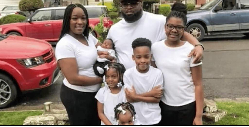 Antwone Rivers and his family