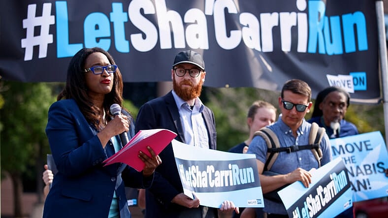 #RunForShaCarri Run & Petition Delivery