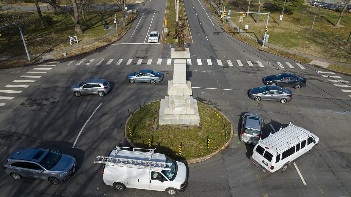Traffic drives in the circle at the monument of confederate General A.P. Hill