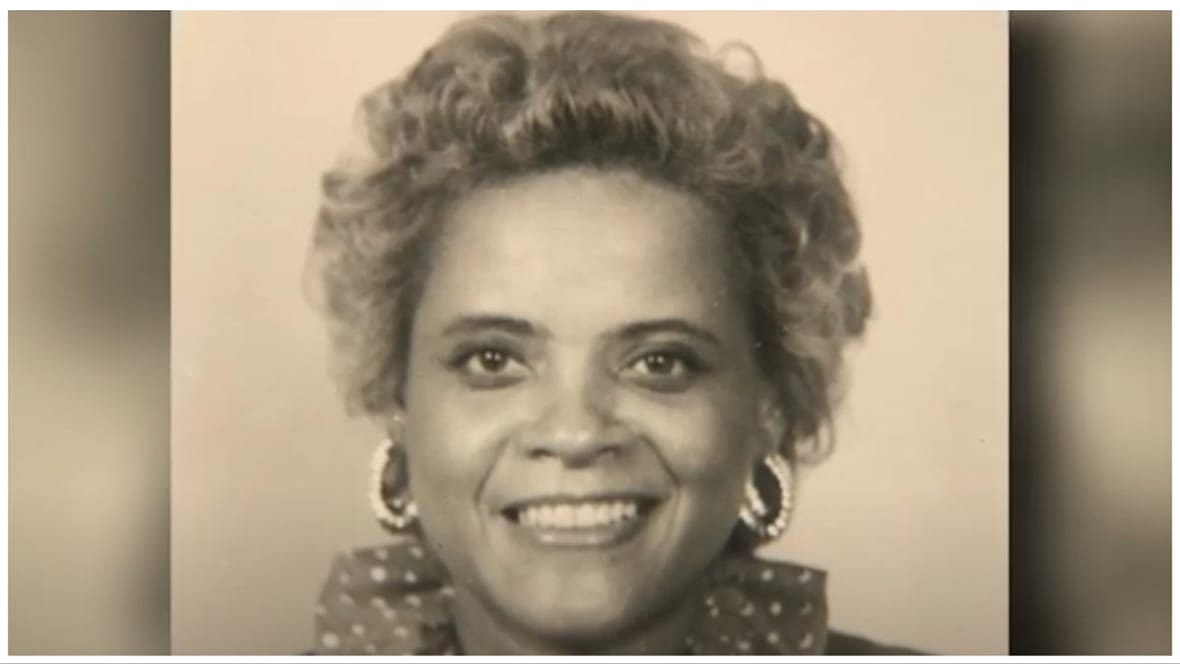 YouTube screenshot of Carolyn Long Banks