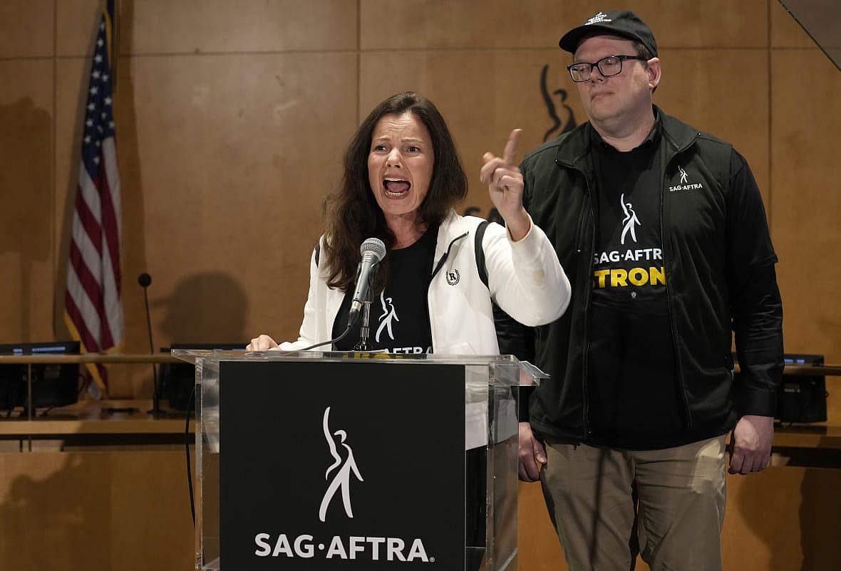 SAG-AFTRA president Fran Drescher and SAG-AFTRA National Executive Director and Chief Negotiator Duncan Crabtree-Ireland
