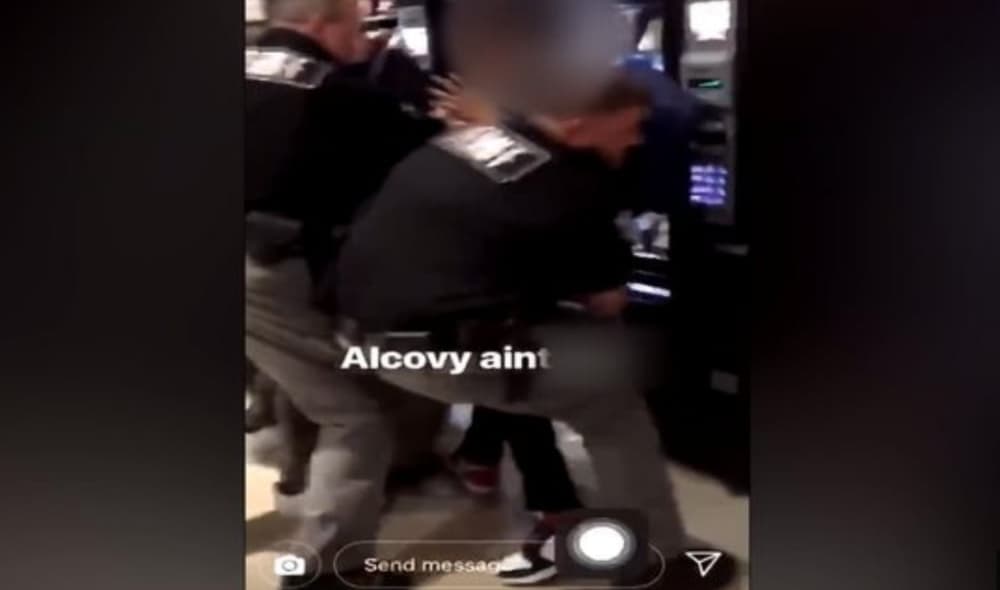 Georgia school resource officer chokes student for stealing candy bar thegrio.com