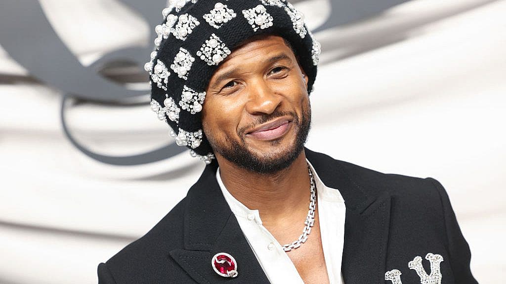 Usher, Usher at Paris Fashion Week, Paris Fashion Week 2023, Black fashion, Black style, theGrio.com