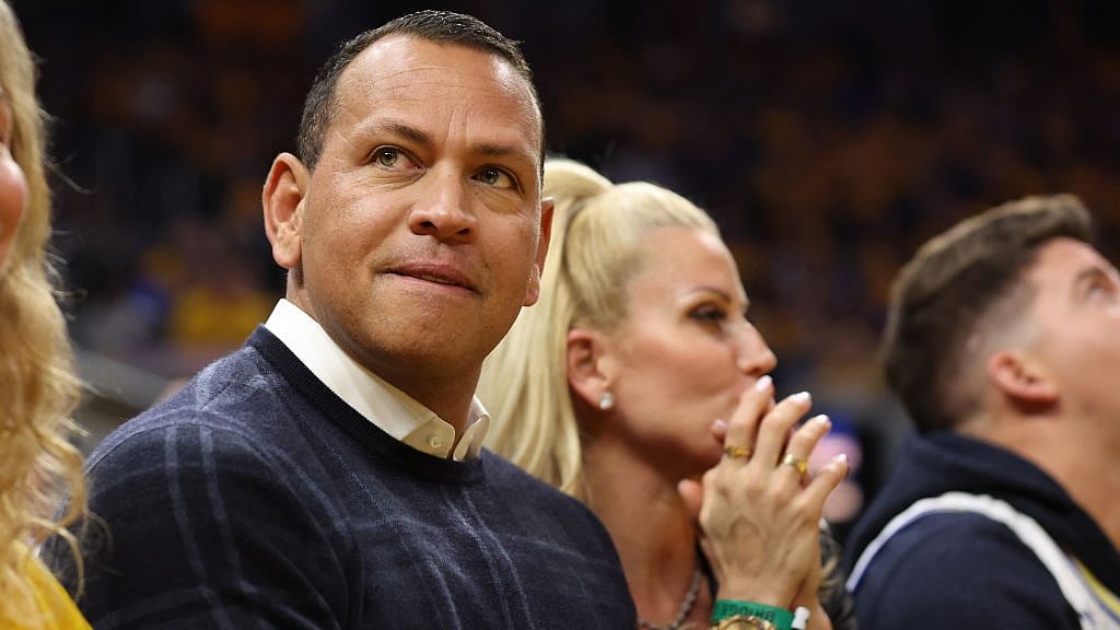 Kevin Hart, Kobe Bryant, Nicole Ari Parker, A-Rod, Alex Rodriguez, Michael Strahan, Black celebrity children, celebrity parents sending their children to college, theGrio.com