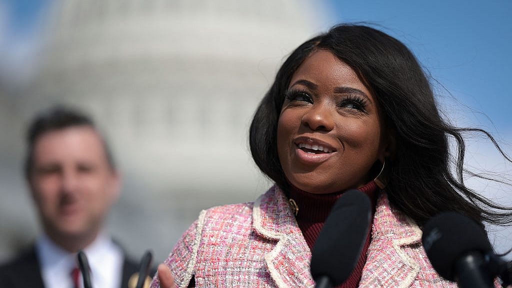 Rep. Jasmine Crockett, Rep. Jasmine Crockett merch, Rep. Marjorie Taylor Greene, bleach-blonde bad-built butch body, Black congresswomen, Black House Democrats, theGrio.com