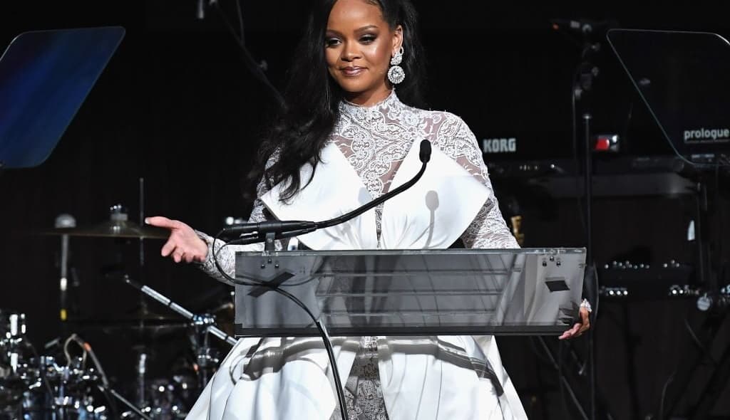Rihanna thegrio.com