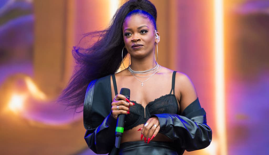 Singer Ari Lennox