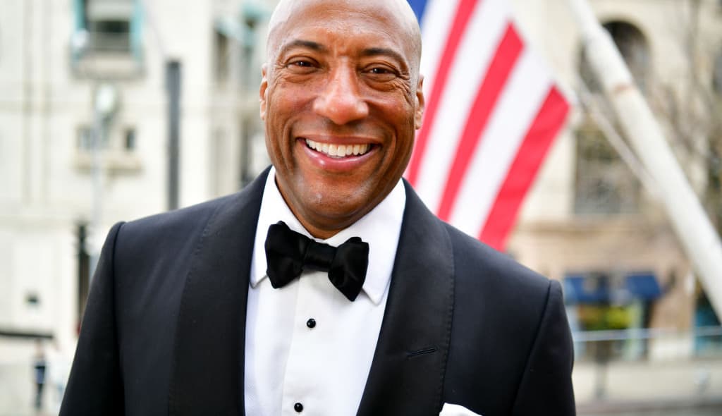 In an ad placed in the Chicago Tribune on Wednesday, Allen — founder, chairman and CEO of Allen Media Group, the parent company of theGrio— asked the famed investor to help “fight against [McDonald’s] blatant racism against Black America.”