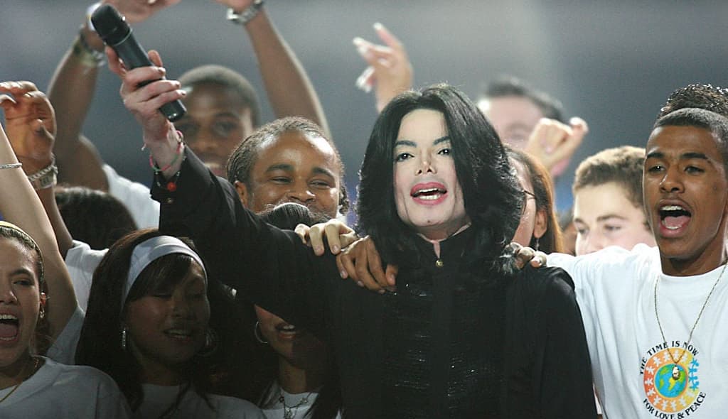 Pop star Michael Jackson performs "We Are the World"