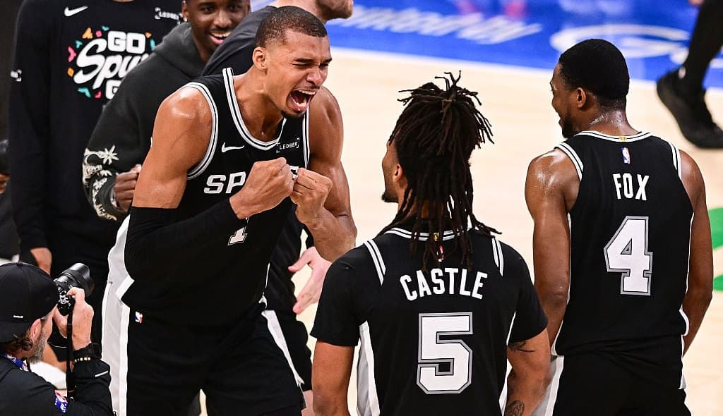 San Antonio Spurs v Oklahoma City Thunder - Game Seven