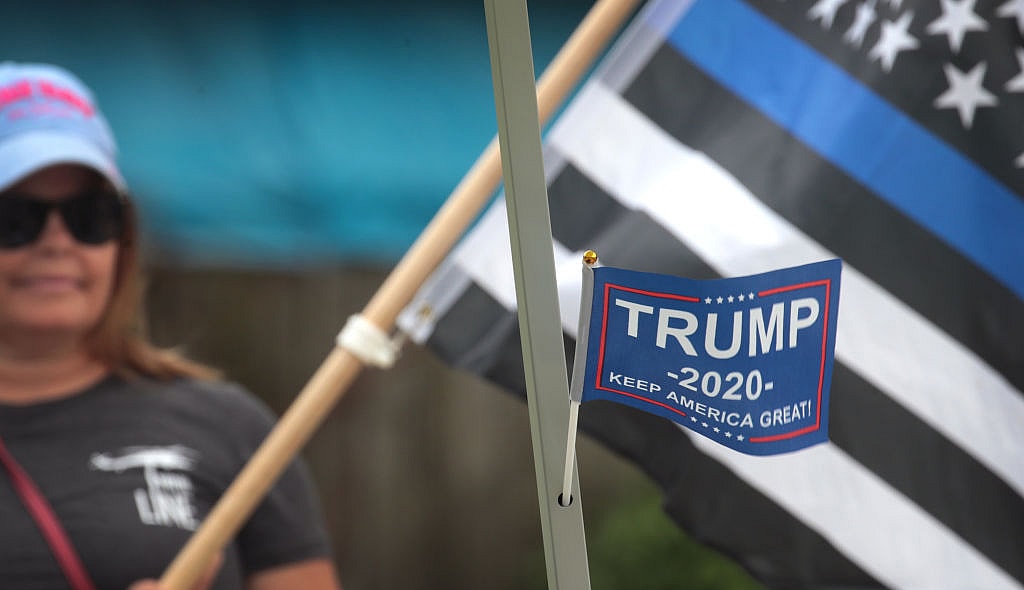 Protests Across Chicago For and Against Police