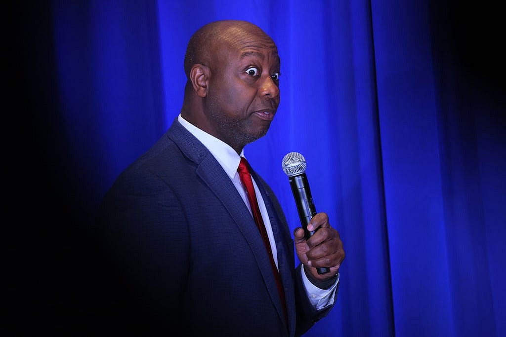 Republican Presidential Candidates Attend First In The Nation Leadership Summit