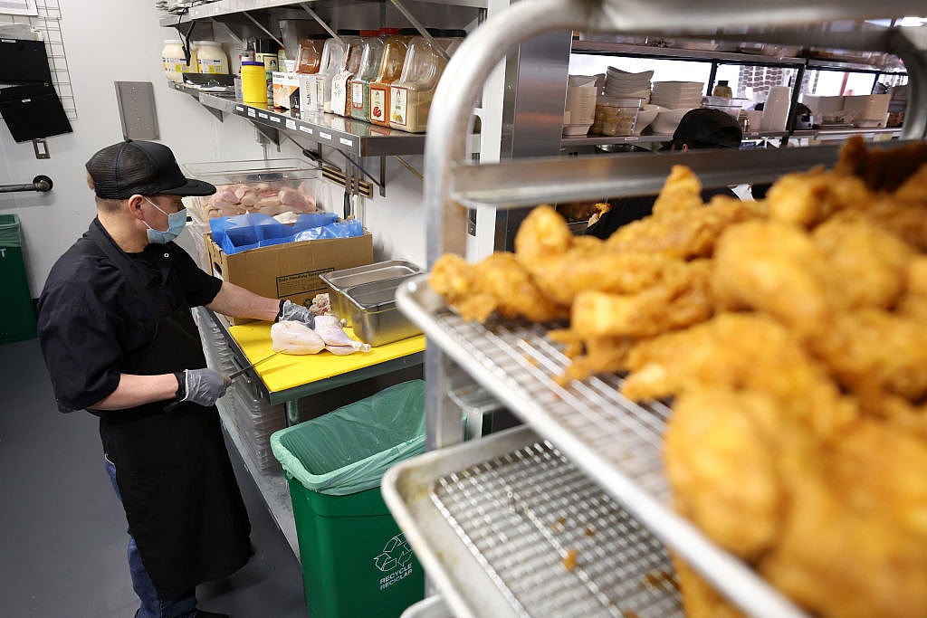Food Supply Chain Issues Create Shortage And Higher Prices On Chicken Wings