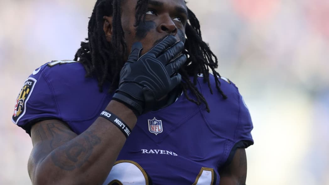 Alex Collins thegrio.com