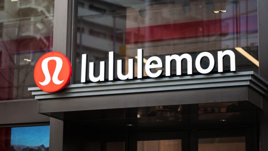 Lululemon founder chip wilson, why did Chip Wilson leave Lululemon?, Is Chip Wilson still at Lululemon, Lululemon diversity, Is Chip Wilson still part of Lululemon?, Who owns Lululemon now?, Lululemon racist, Is Chip Wilson the owner of Lululemon? theGrio.com