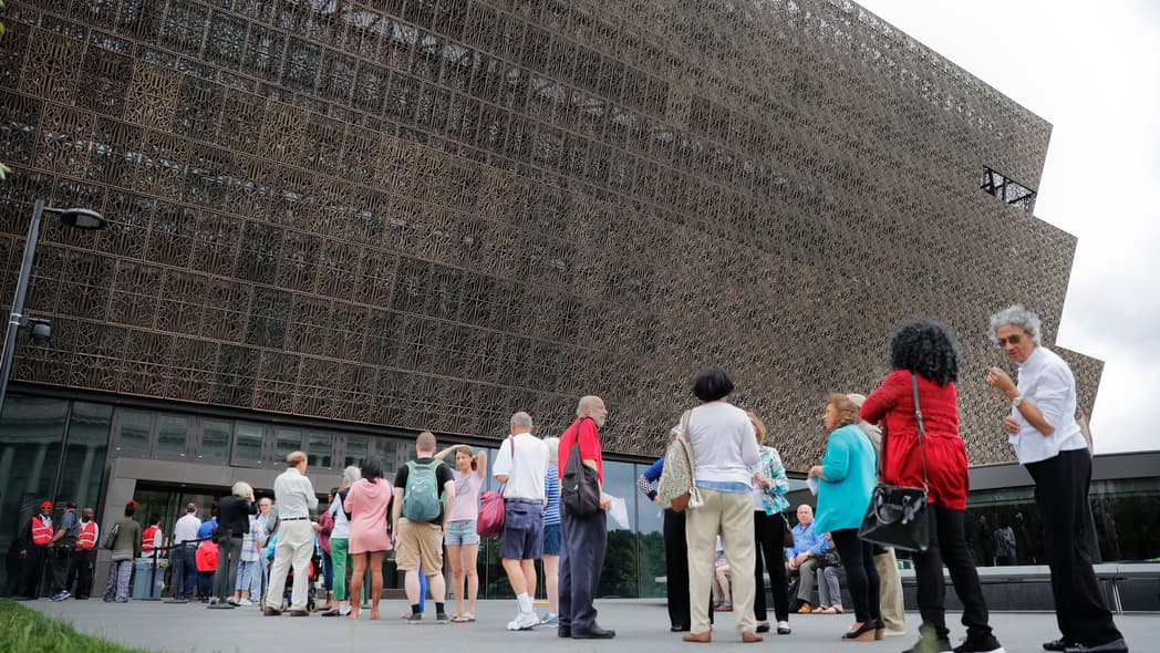 The National Museum of African American History and Culture, Trump smothsonian theGrio.com