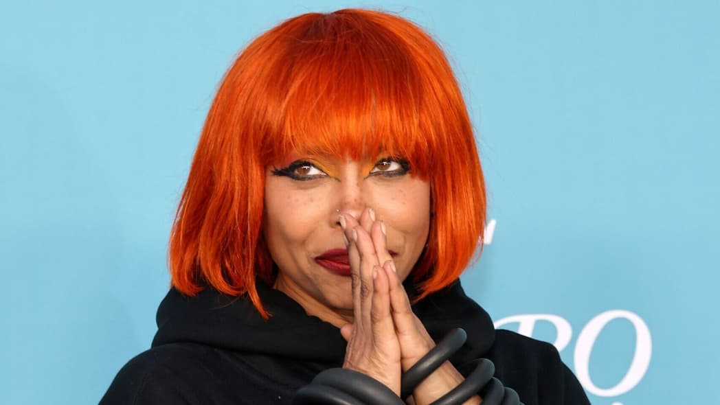 Erykah Badu, Tesla, Elon Musk, DOGE, theGrio.com