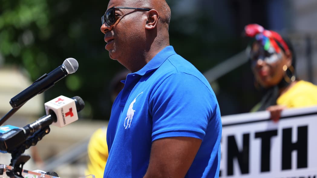 Ras baraka arrest, ras baraka ICE, New jersey mayor arrested, Newark mayor arrested theGrio.com