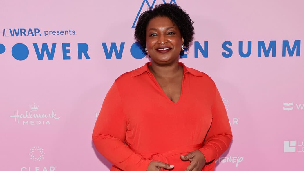 Stacey abrams, Stacey abrams autocracy, 10 steps to autocracy theGrio.com