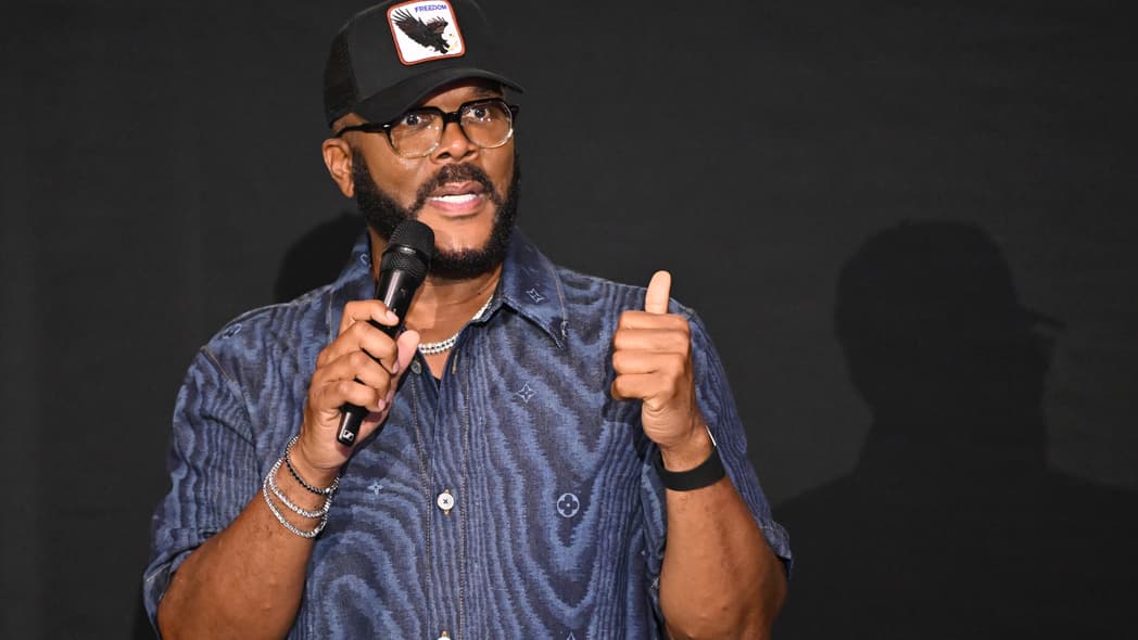 Tyler Perry, Tyler Perry Kirk Franklin, Tyler Perry Den of Kings, Tyler Perry fired his aunt, Tyler perry financial boundaries theGrio.com
