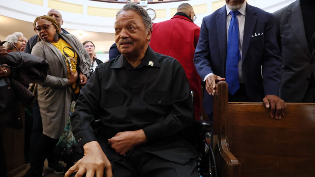 Jesse Jackson, Rev. Jesse Jackson, Jesse Jackson update, Jesse Jackson life support, Jesse Jackson hospital, what happened to Rev. Jesse Jackson?, Rev Jesse Jackson health theGrio.com