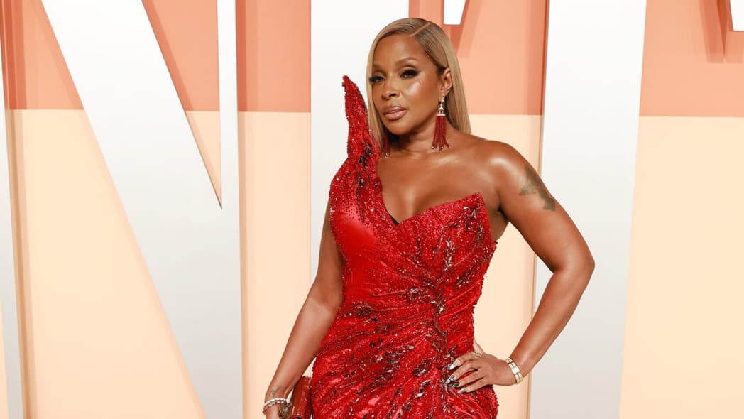 mary j blige, mary j blige dance, mary j blige angie martinez, mary j blige residency, mary j blige viral dance theGrio.com