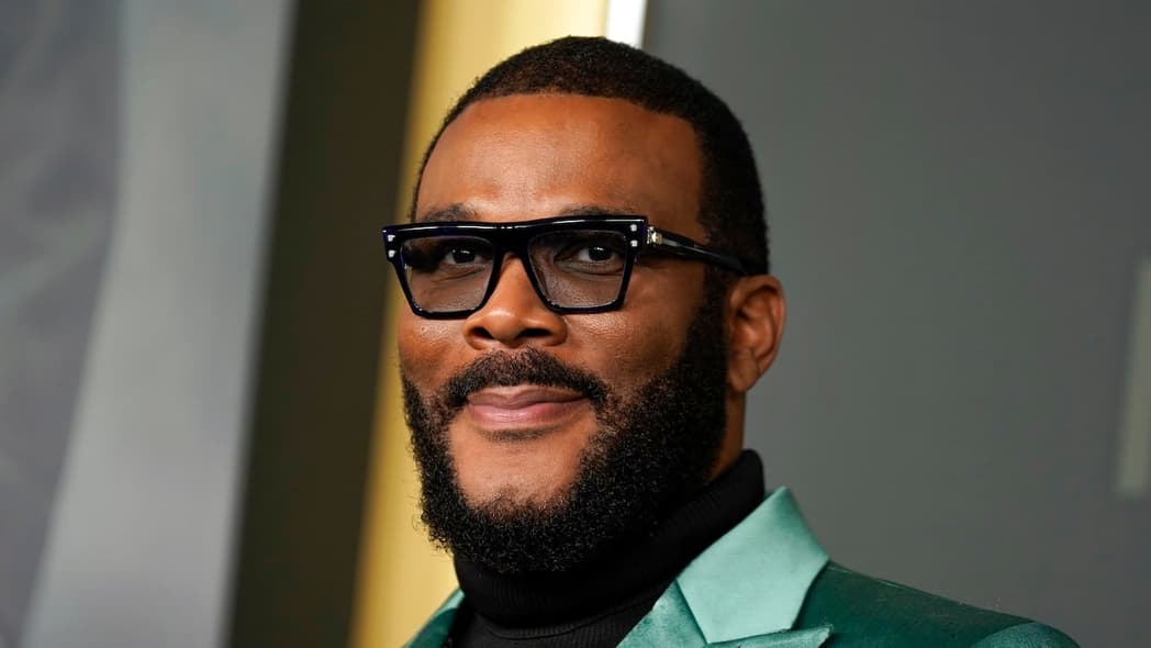 Tyler Perry, Tyler Perry TSA, Tyler Perry TSA Atlanta, Tyler Perry Gift Cards