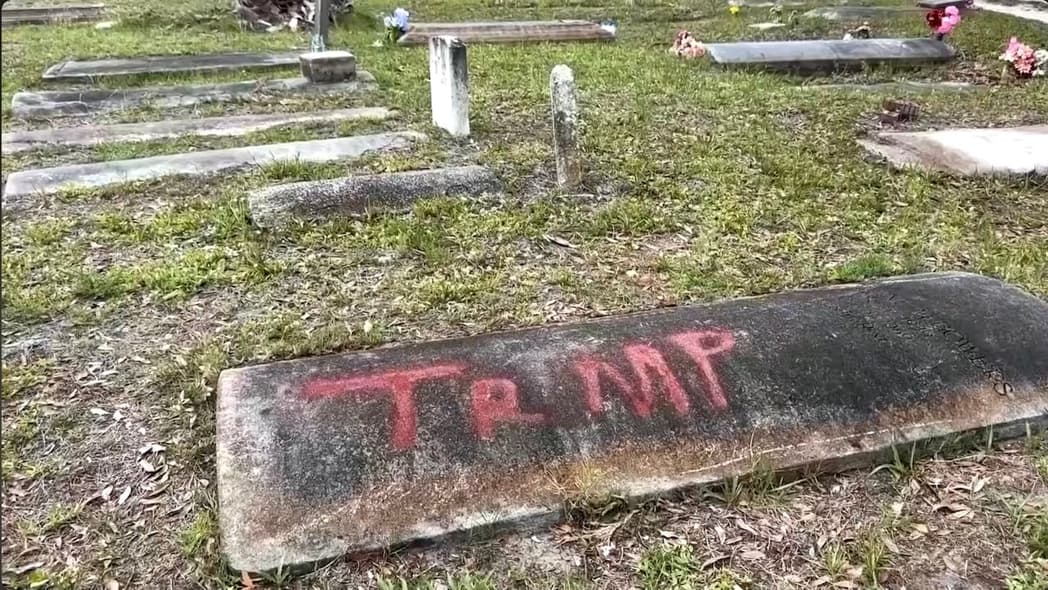 Trump Vandalism Florida Cemetery, Florida Cemetery Vandalized, Black Florida Cemetery, Old Memphis Cemetery Florida