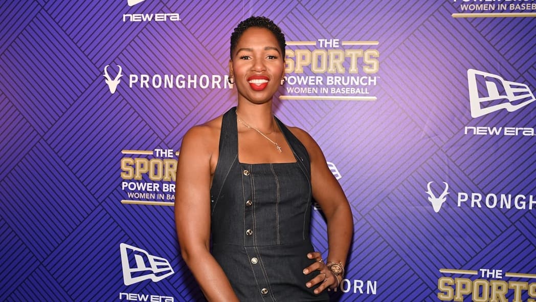 Moncia McNutt, Who Is Monica McNutt, Monica McNutt Taylor Swift, Monica McNutt Knicks, Monica McNutt NBA, Monica McNutt WNBA