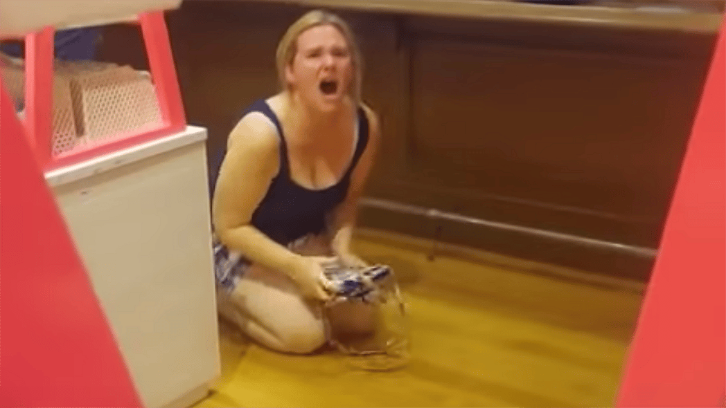 victoria's secret; victoria's secret store, victoria's secret karen