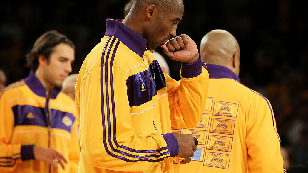 Celebrity auctions, Kobe Bryants ring auction, Brown Girl Jane Sephora, Warby Parker Theophilio, Black cover stars, Regina King Harper's Bazaar, Iman Harper's Bazaar, Chioma Nnadi British Vogue, FKA Twigs British Vogue, Alicia Keys and Swizz Beatz Pinterest, Alicia Keys and Swizz Beatz Brooklyn Museum, UPS Áwet New York, Áwet New York Livewear storefront theGrio.com