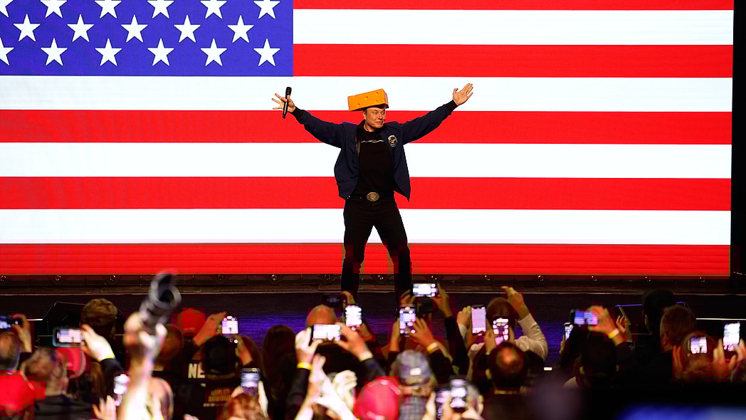 Elon Musk wearing Cheesehead, Wisconsin