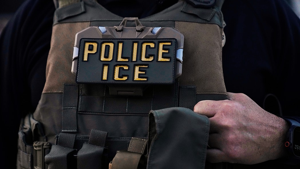 Immigration and Customs Enforcement, ICEBlock,Trump Administration