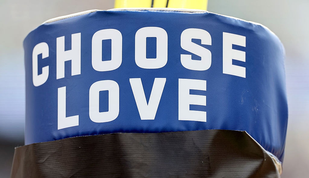 nfl honors mlk, martin luther king jr., end zone, choose love, thegrio.com