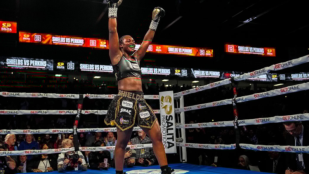 Claressa Shields, Sugar Ray Leonard, women's boxing, theGrio.com