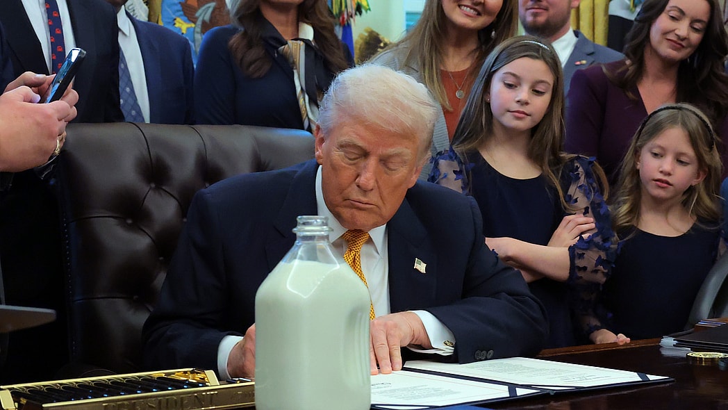 Trump, Trump Whole Milk for Healthy Kids Act, Trump milk law, whole milk in schools, Whole Milk for Healthy Kids Act, Obama Milk laws theGrio.com