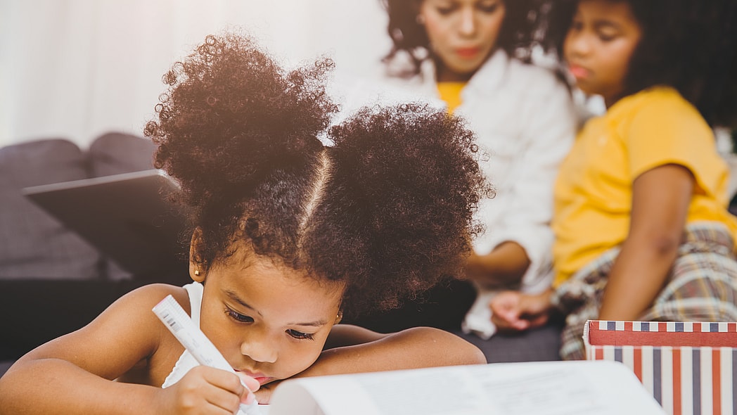 daycare employee throws shoe child hit by shoe daycare, 5 year old hit by daycare employee, 5 year old hit by daycare employee shoe, daycare employee shoe, daycare employee show video theGrio.com