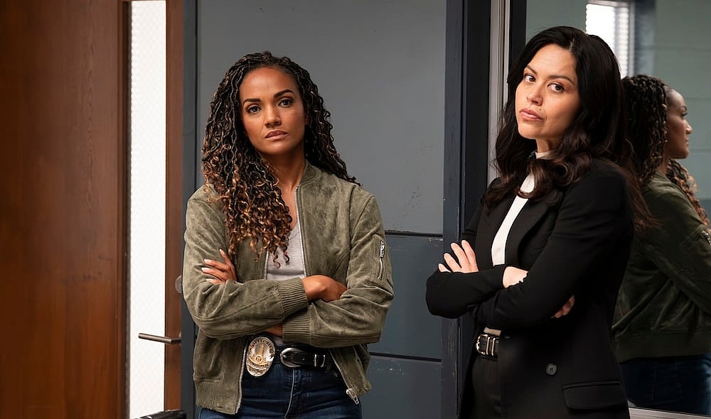 ABC's "The Rookie” stars Mekia Cox as Nyla Harper and Alyssa Diaz as Angela Lopez