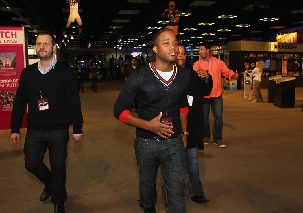 Leon Thomas III of Nickelodeon's Victorious Performs At Kids Day At The Super Bowl